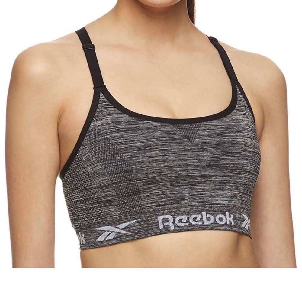 🍀 Reebok Sport Bra